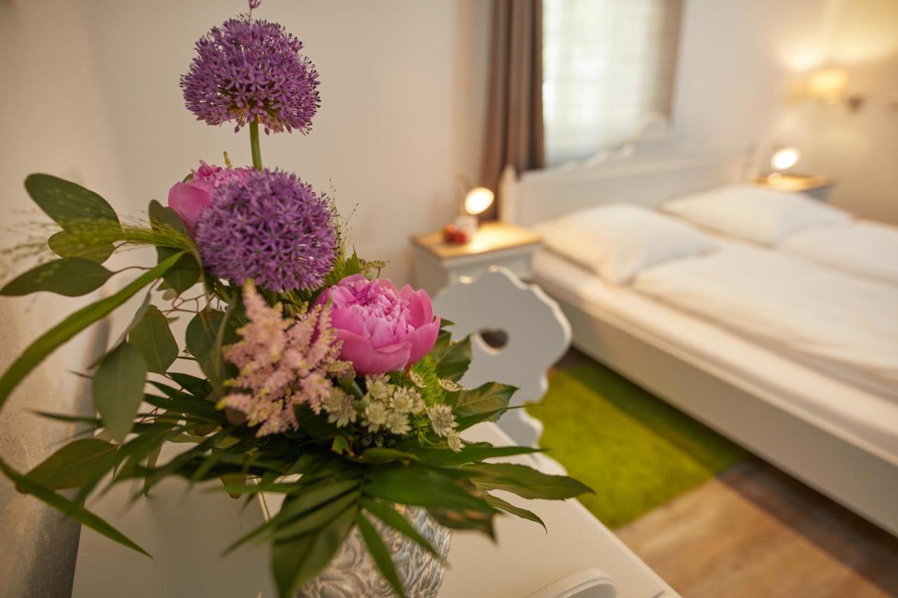 Hotel Landgraf シュヴァルムシュタット エクステリア 写真